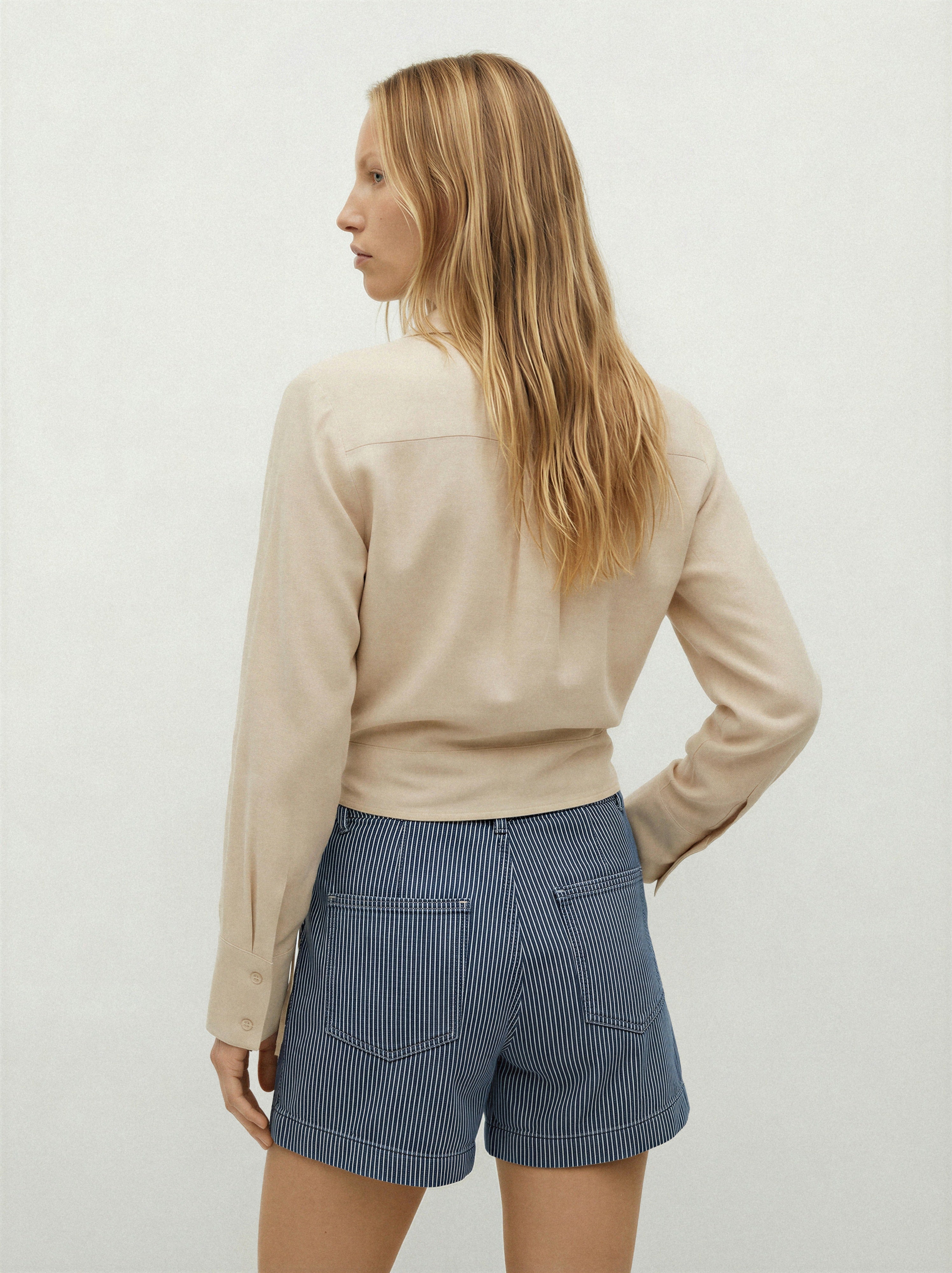Bermuda Fit Shorts