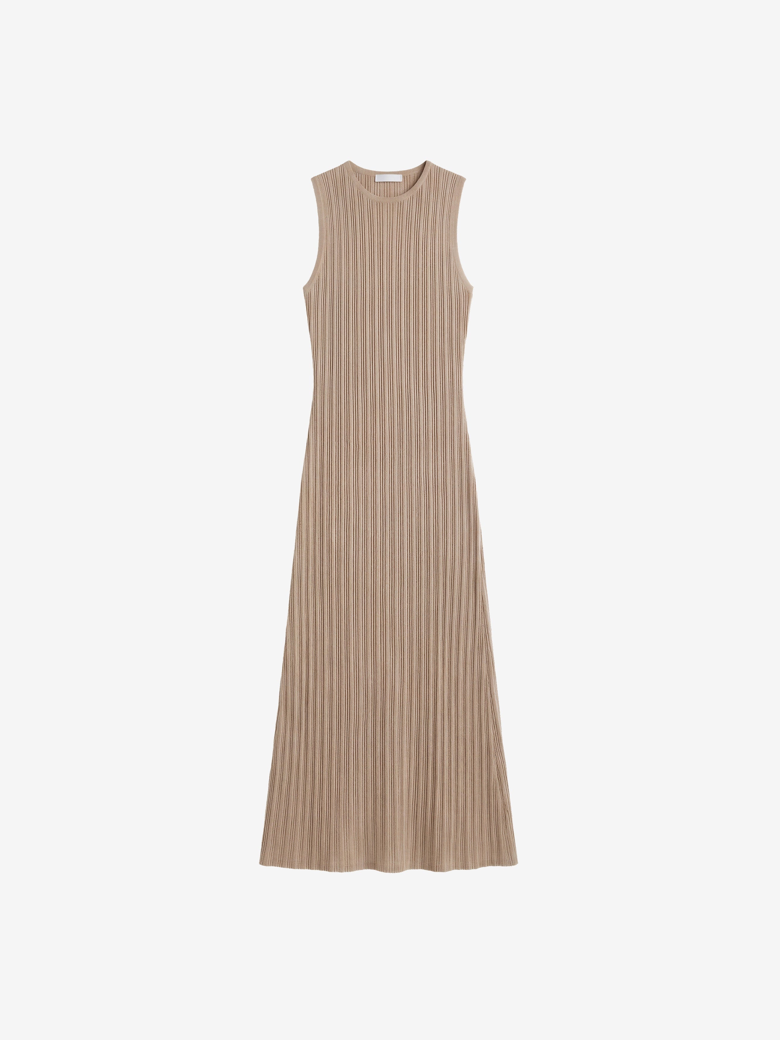 Ribbed Knit Maxi Dress